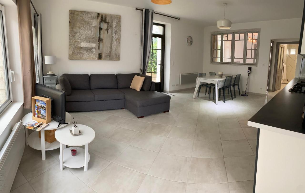Appartement Cour Ancienne Abbaye Saint-Astier  Экстерьер фото
